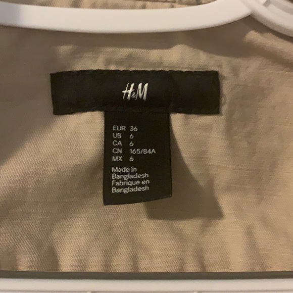 H&M tan jacket 🧥 - Picture 4 of 4